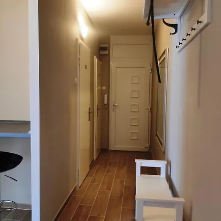 아파트 Koelcsey Apartman *
