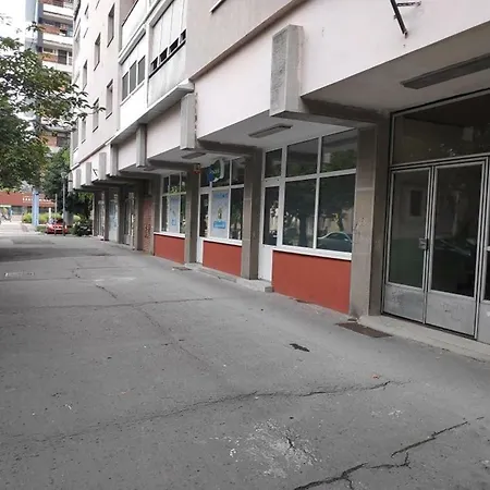 Koelcsey Apartman 아파트 *